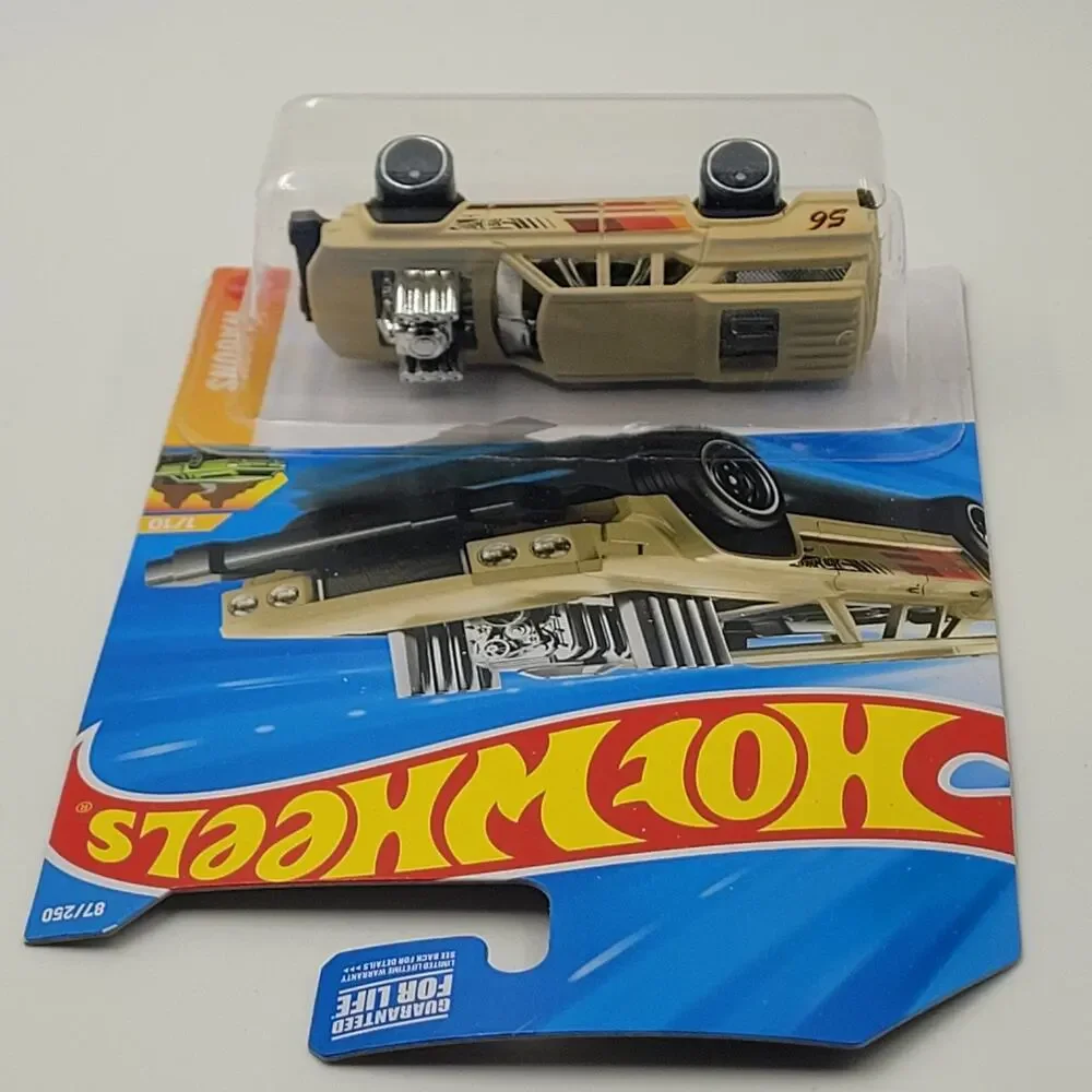 2026 Hot Wheels Cruise Bruiser 87/250 Beige Red Black Wagons Series 1/10
